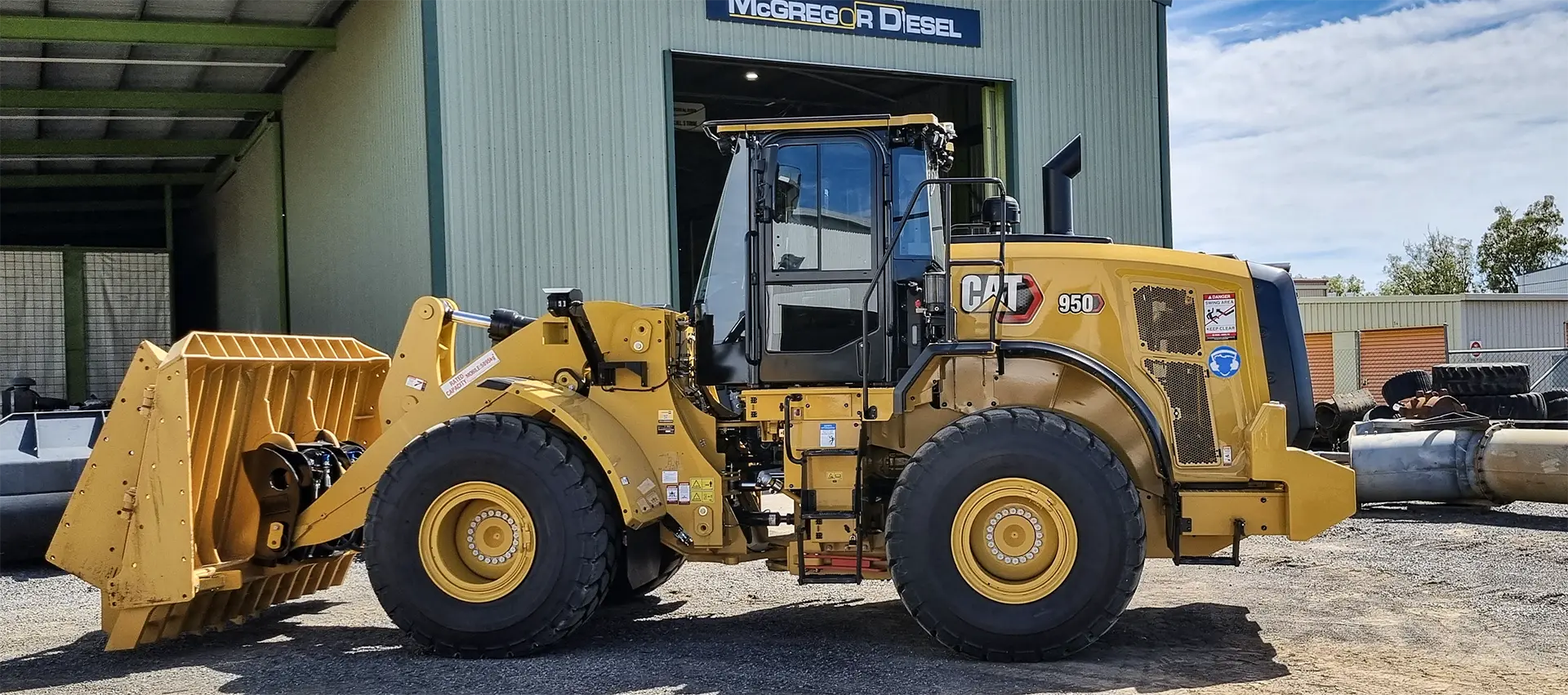 Cat Loader 1000001714